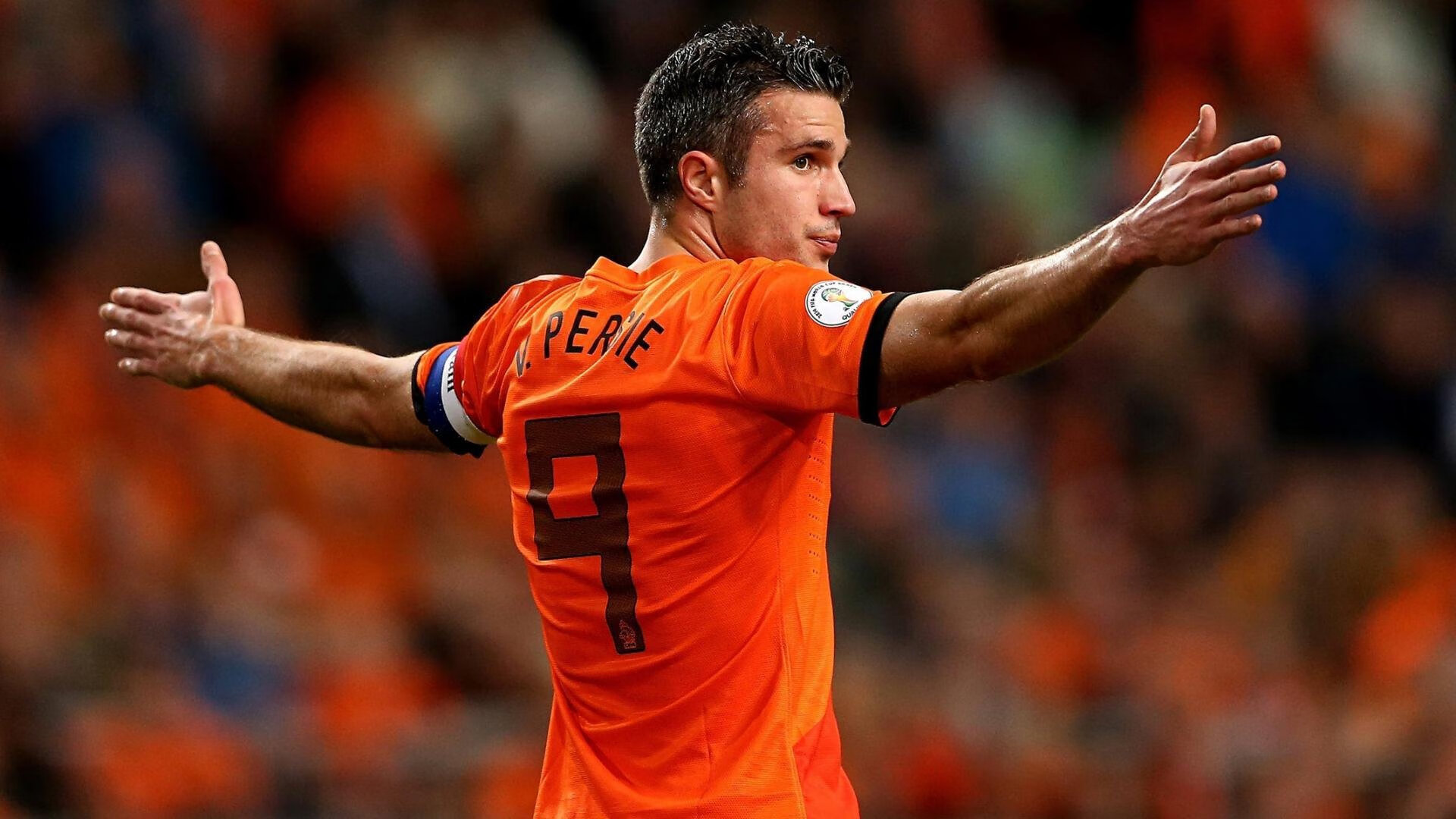 “伊万·戈梅斯：阿根廷美洲狮队的铁血前锋，未来表现令人期待”