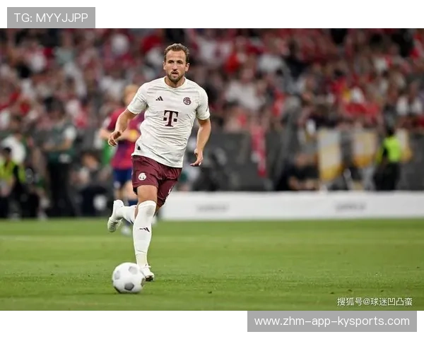 拜仁马兹拉维下底倒三角助攻凯恩轻松推射，德甲赛场展现惊艳配合